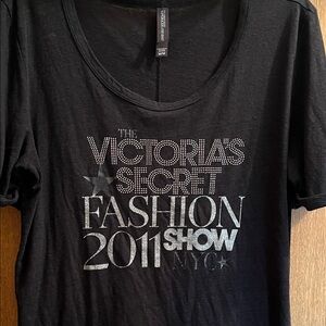 Victoria's Secret Supermodel Essentials Black Tee with Silver Accents Size M